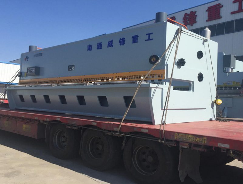 QC11Y-25*6500深喉口剪板機 QC11Y-25*6500深喉口剪板機